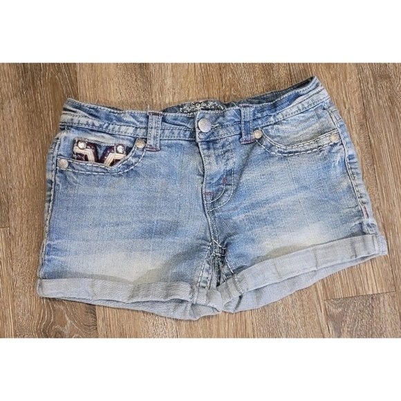 Paisley Sky Woman's Sz 6 Low Rise Stretch Blue Denim Jean Shorts Rhinestone - Picture 1 of 7
